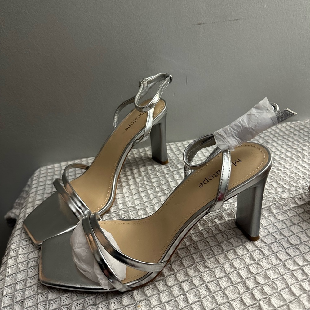 Modatope Women’s Metallic Silver Heels Square Open Toe